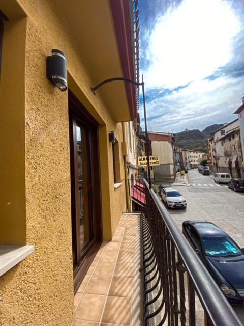 Apartamentos Turisticos Graus Bagian luar foto